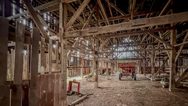 4465 US-150, Stanford, KY 40484