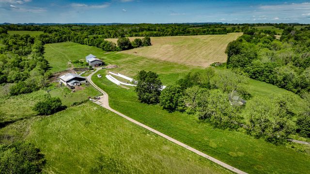 4465 US-150, Stanford, KY 40484