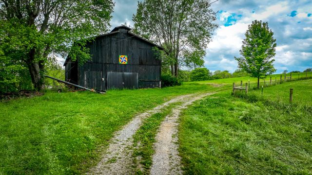 4465 US-150, Stanford, KY 40484