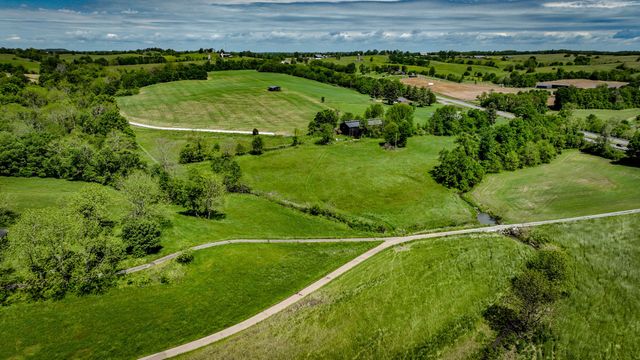 4465 US-150, Stanford, KY 40484