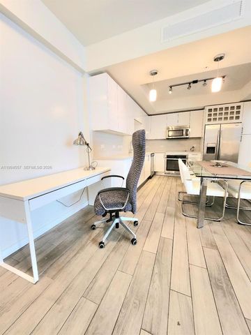 999 SW 1st Ave 2201, Miami, FL 33130