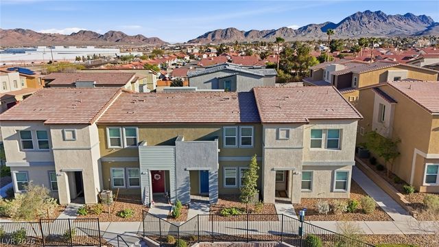 554 Foothill Cove Lane, Henderson, NV 89002
