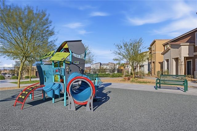 554 Foothill Cove Lane, Henderson, NV 89002