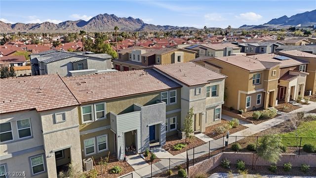 554 Foothill Cove Lane, Henderson, NV 89002