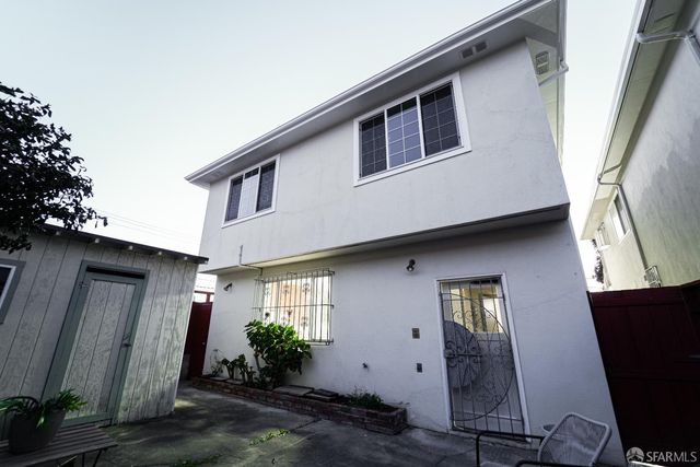 393 2nd Avenue, Daly City, CA 94014
