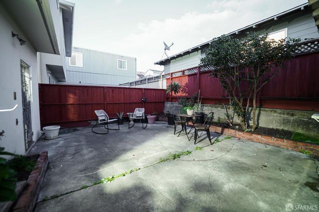 393 2nd Avenue, Daly City, CA 94014