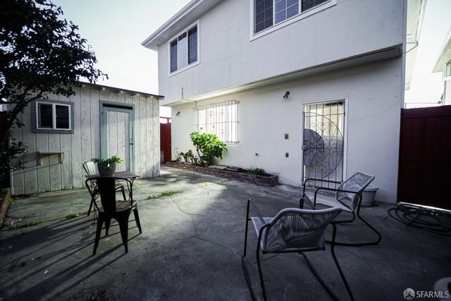 393 2nd Avenue, Daly City, CA 94014