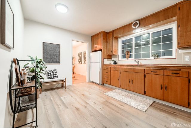 393 2nd Avenue, Daly City, CA 94014