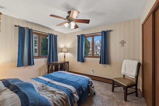 820 E Center Street, Juneau, WI 53039