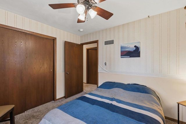 820 E Center Street, Juneau, WI 53039