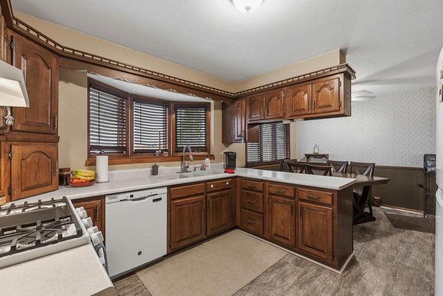 820 E Center Street, Juneau, WI 53039