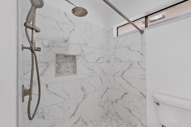 2712 Lincoln Drive, Arlington, TX 76006