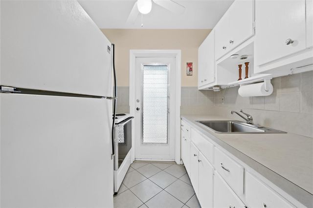 2750 W Golf Boulevard 233, Pompano Beach, FL 33064