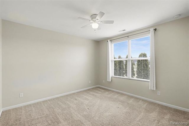 9444 Saint Andrews Drive, Grand Blanc, MI 48439