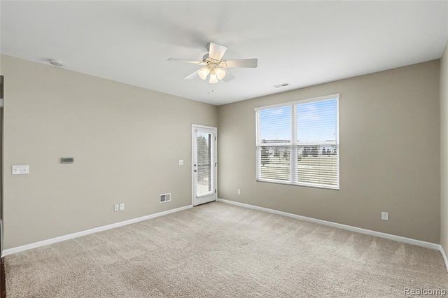 9444 Saint Andrews Drive, Grand Blanc, MI 48439