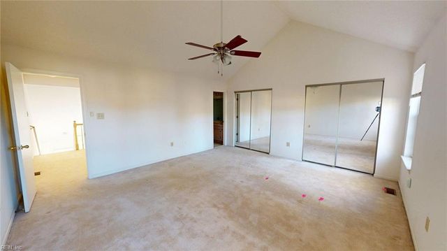 316 S Hill LN, Chesapeake, VA 23322