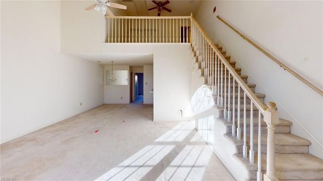 316 S Hill LN, Chesapeake, VA 23322