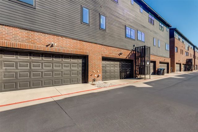 2812 Addison Park Lane, Fort Worth, TX 76110