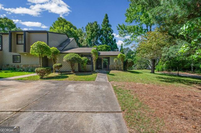 260 Toweridge Drive, Marietta, GA 30064