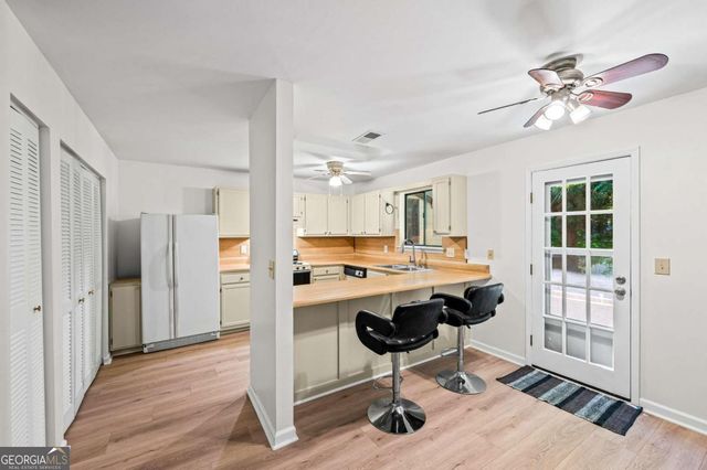 260 Toweridge Drive, Marietta, GA 30064