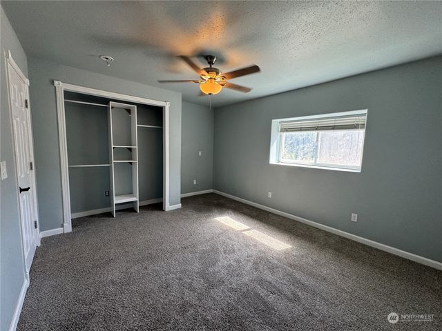 4 Eighme Road, Oroville, WA 98844