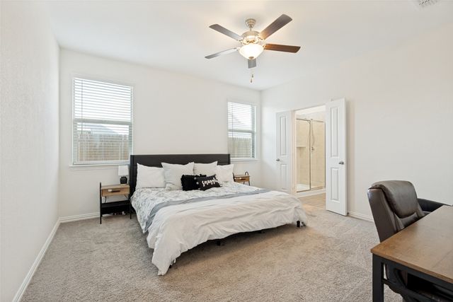 1136 Cropout Way, Fort Worth, TX 76052