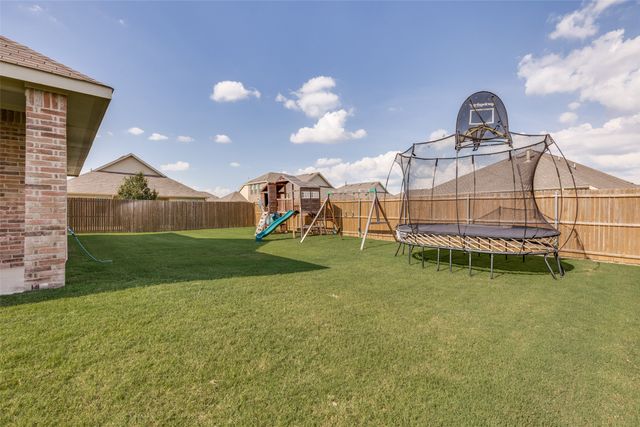 1136 Cropout Way, Fort Worth, TX 76052