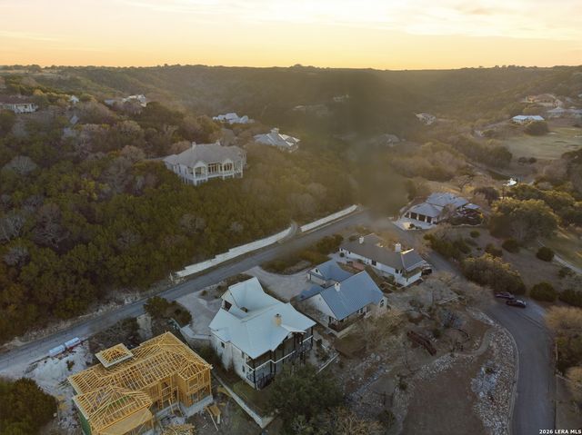 204 Tapatio Dr. W, Boerne, TX 78006