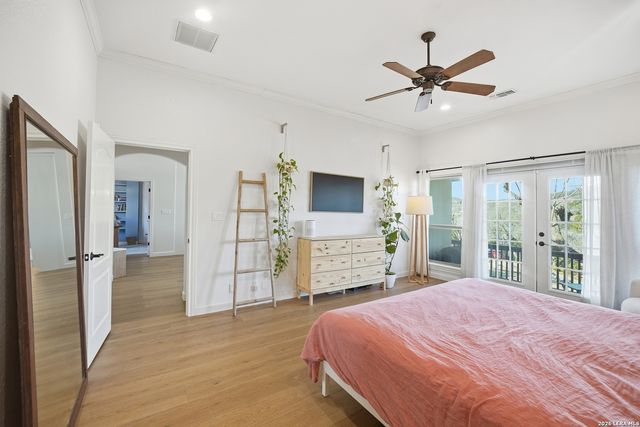 204 Tapatio Dr. W, Boerne, TX 78006