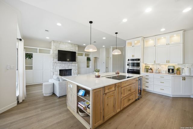 204 Tapatio Dr. W, Boerne, TX 78006