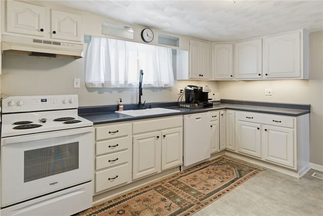 1510 Gringo Road, Hopewell Twp, PA 15001