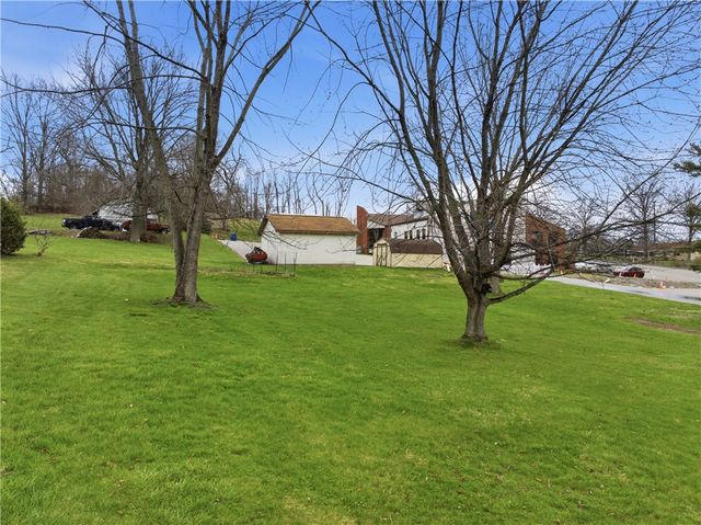 1510 Gringo Road, Hopewell Twp, PA 15001