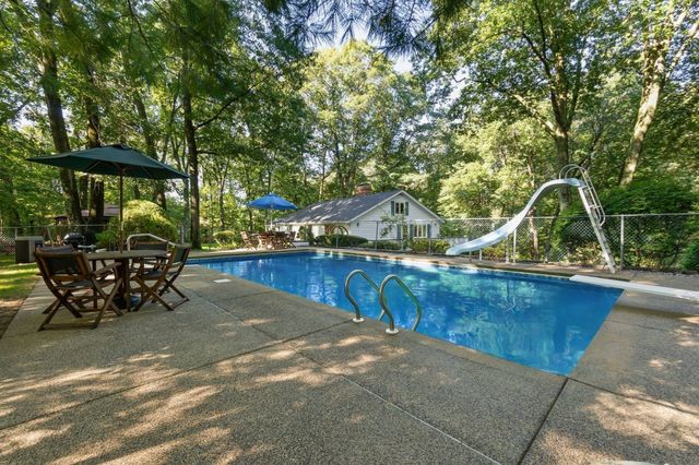 6 Bruce Road, Danvers, MA 01923