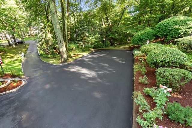 6 Bruce Road, Danvers, MA 01923