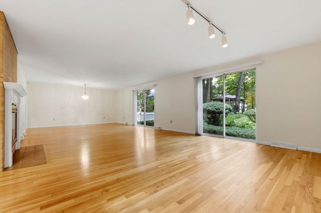 6 Bruce Road, Danvers, MA 01923