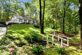 6 Bruce Road, Danvers, MA 01923