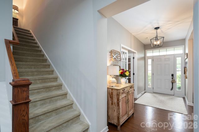 858 Double Oak Lane SE, Concord, NC 28025