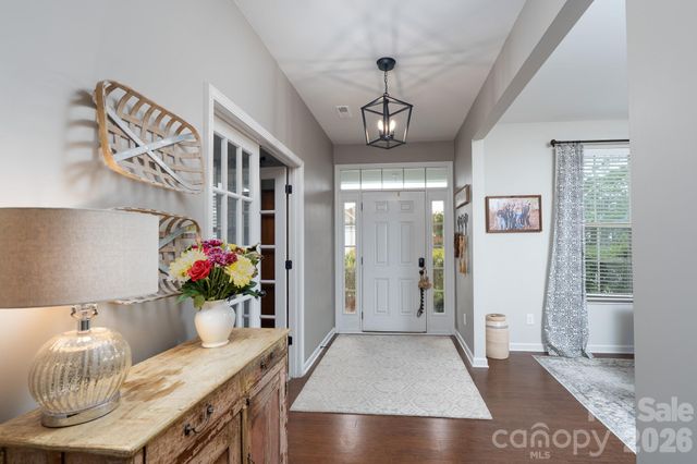 858 Double Oak Lane SE, Concord, NC 28025
