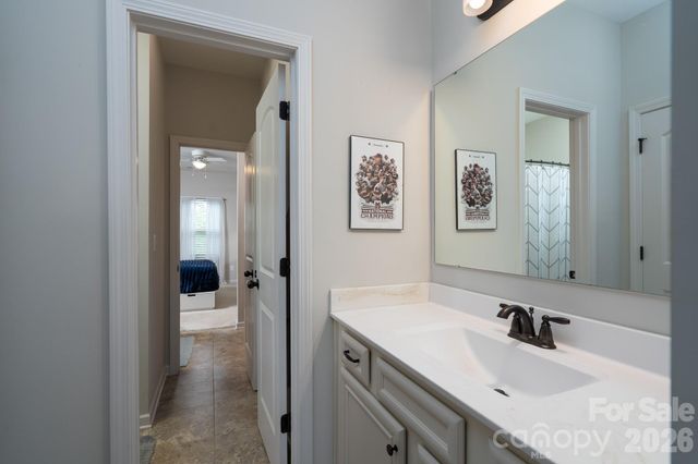 858 Double Oak Lane SE, Concord, NC 28025