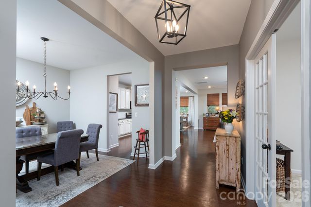 858 Double Oak Lane SE, Concord, NC 28025