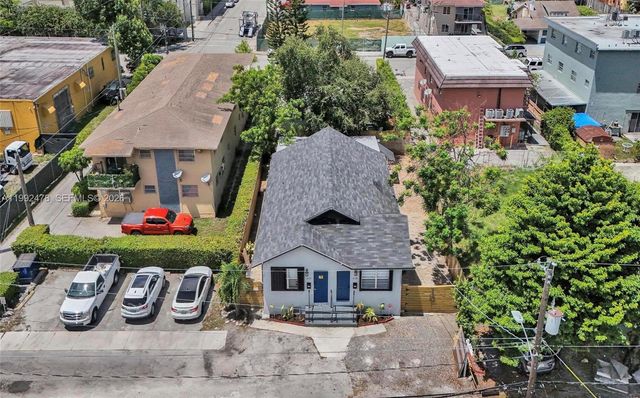 2135 SW 4th St, Miami, FL 33135