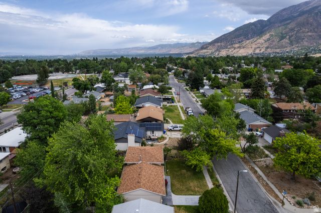 7492 S CLARET ST, Cottonwood Heights, UT 84121