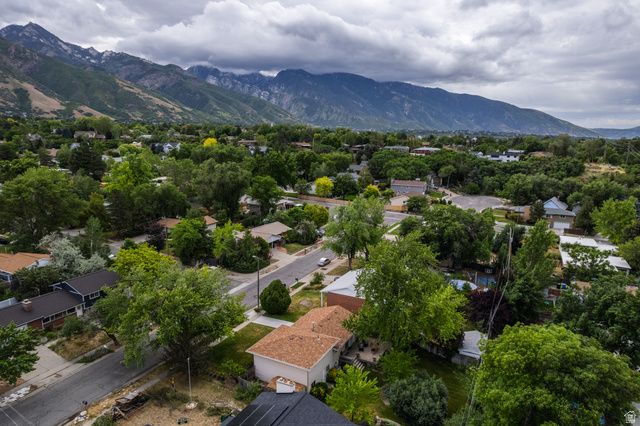 7492 S CLARET ST, Cottonwood Heights, UT 84121
