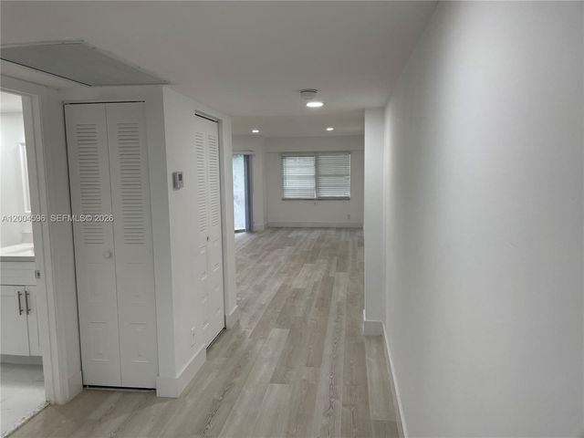 12650 SW 6th St 412K, Pembroke Pines, FL 33027