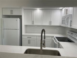 12650 SW 6th St 412K, Pembroke Pines, FL 33027