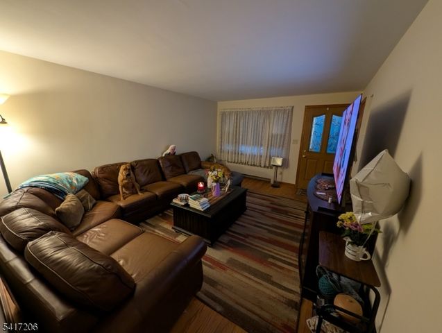 95 Third Ave, Garwood Boro, NJ 07027