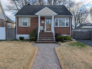 95 Third Ave, Garwood Boro, NJ 07027