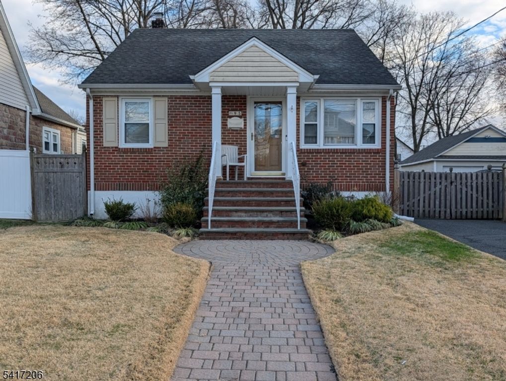 95 Third Ave, Garwood Boro, NJ 07027