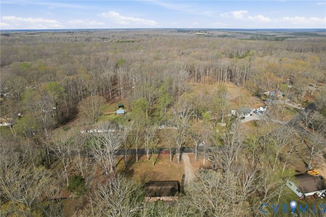 2174 Mountain View Rd, Powhatan, VA 23139