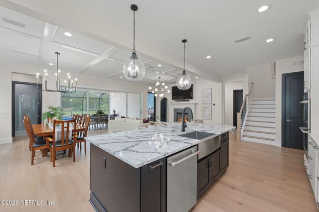 95 PALM CREST Drive, Ponte Vedra, FL 32081